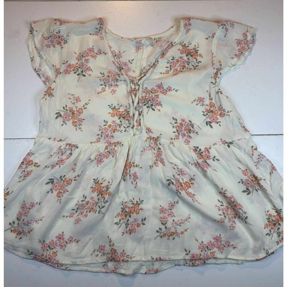 Floral lace-up babydoll top size medium